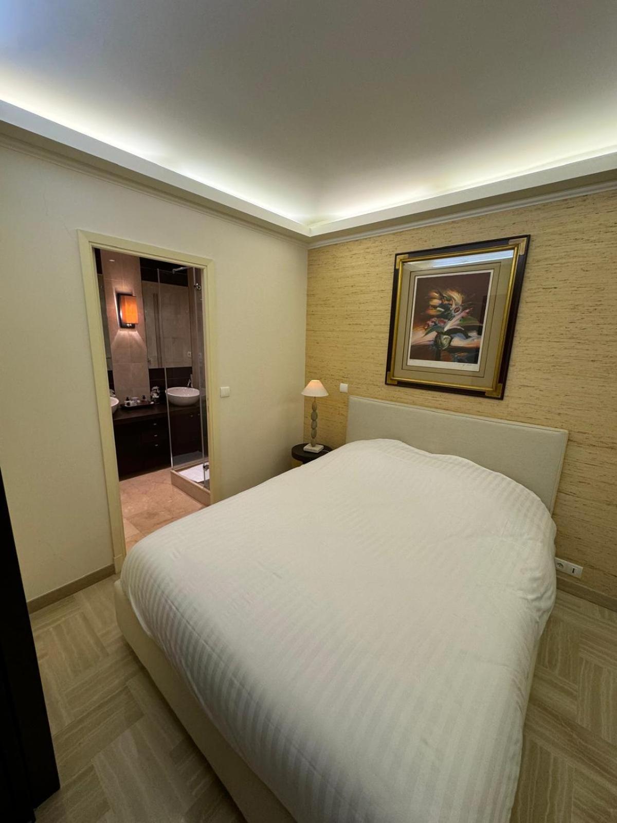 Gray D Albion Aparthotel Cannes